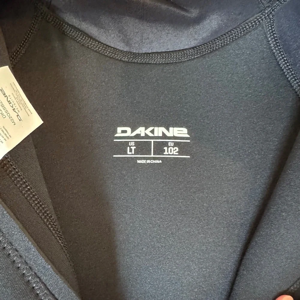 NWT Dakine Quantum Men's Back Zip Short Sleeve Size Large Tall Wetsuit 2/2mm